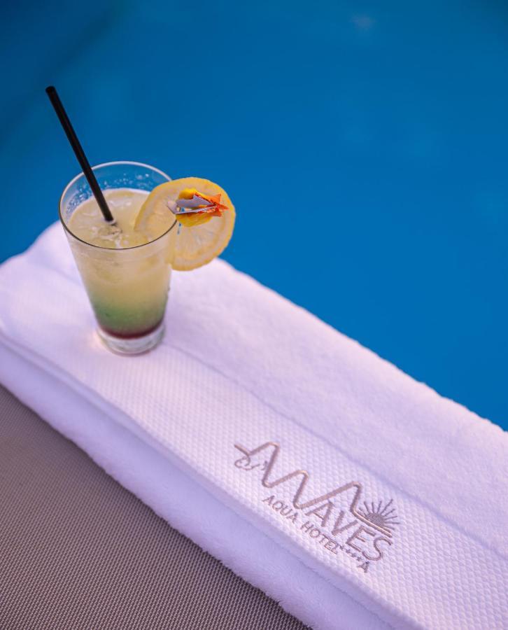 Waves Aqua Resort Kenitra Exterior foto A lemon drop