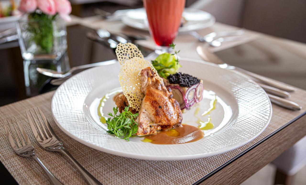 Waves Aqua Resort Kenitra Exterior foto A modern French dish