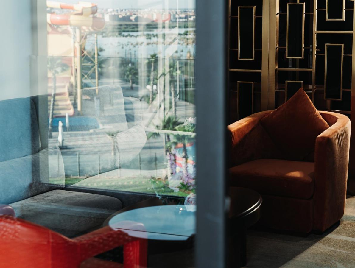 Waves Aqua Resort Kenitra Exterior foto A view of the lobby